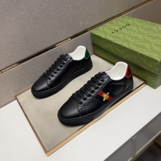 Gucci Low Shoes